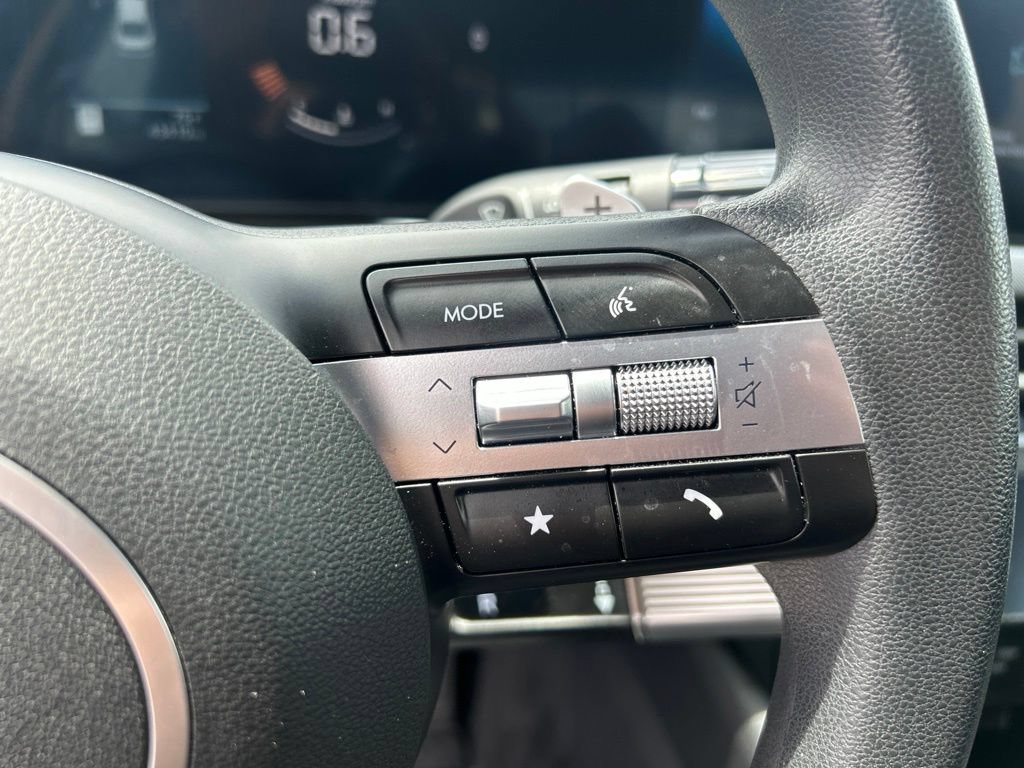 Used 2025 Hyundai Sonata SEL FWD image 22