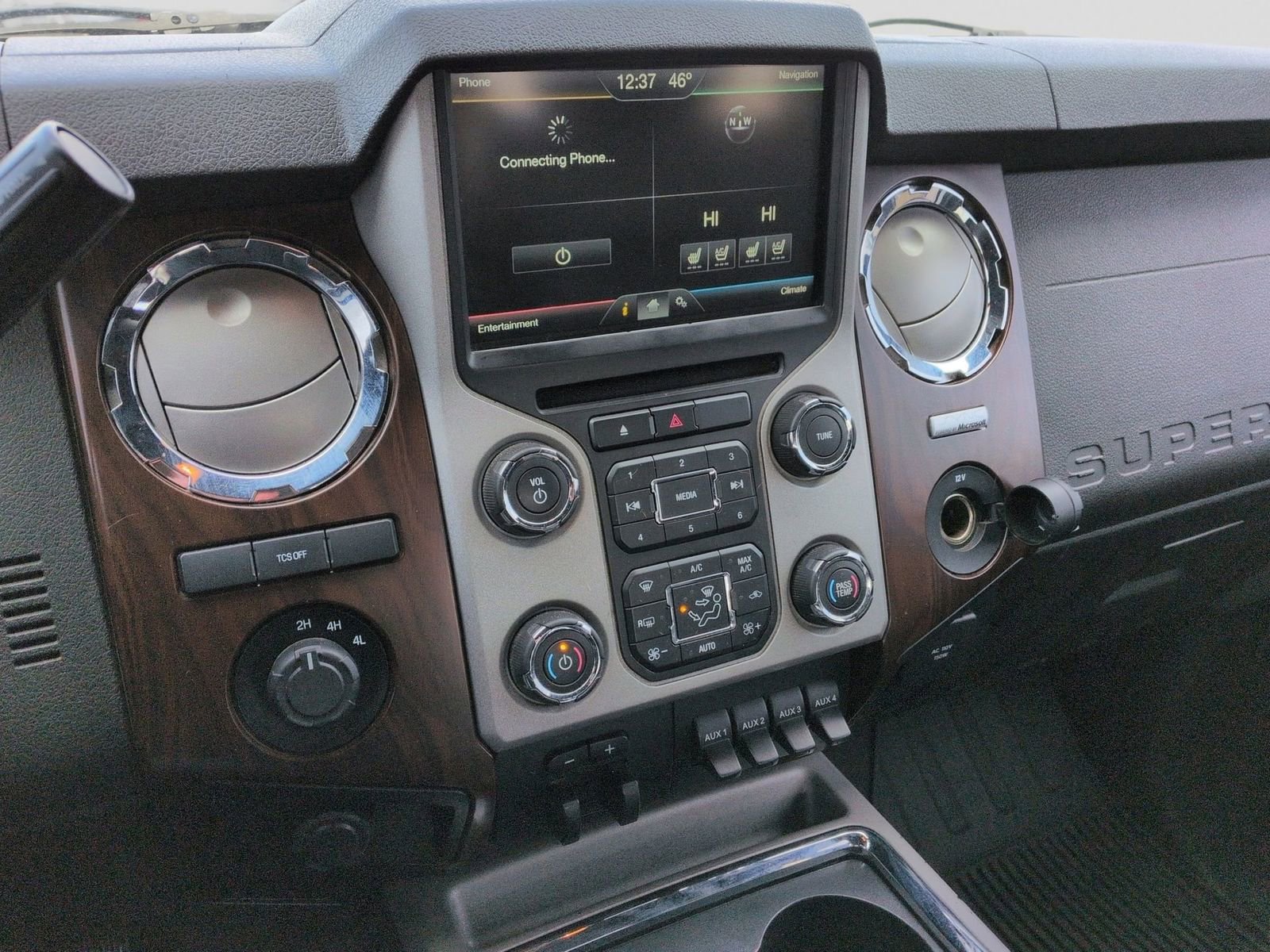 Used 2014 Ford F350 Lariat w/ Lariat Ultimate Package image 34