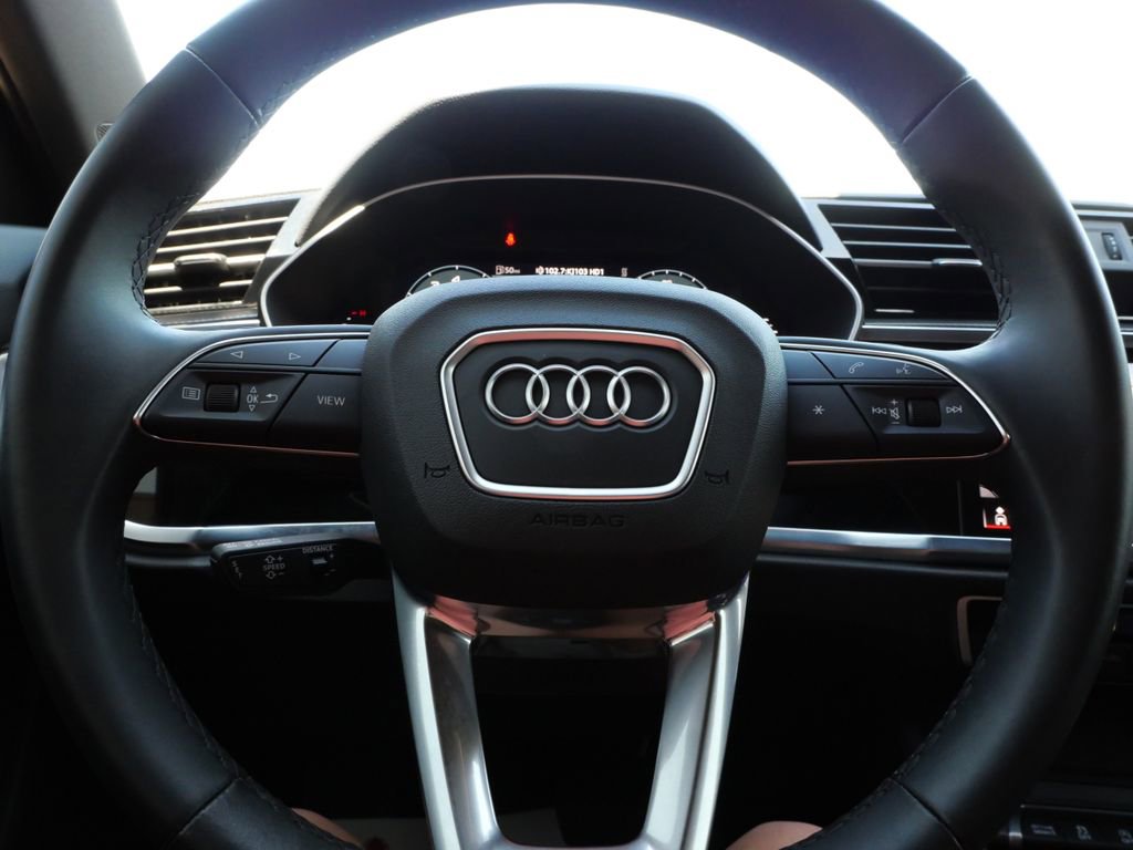 Used 2024 Audi Q3 2.0T Premium Plus AWD/4WD image 28