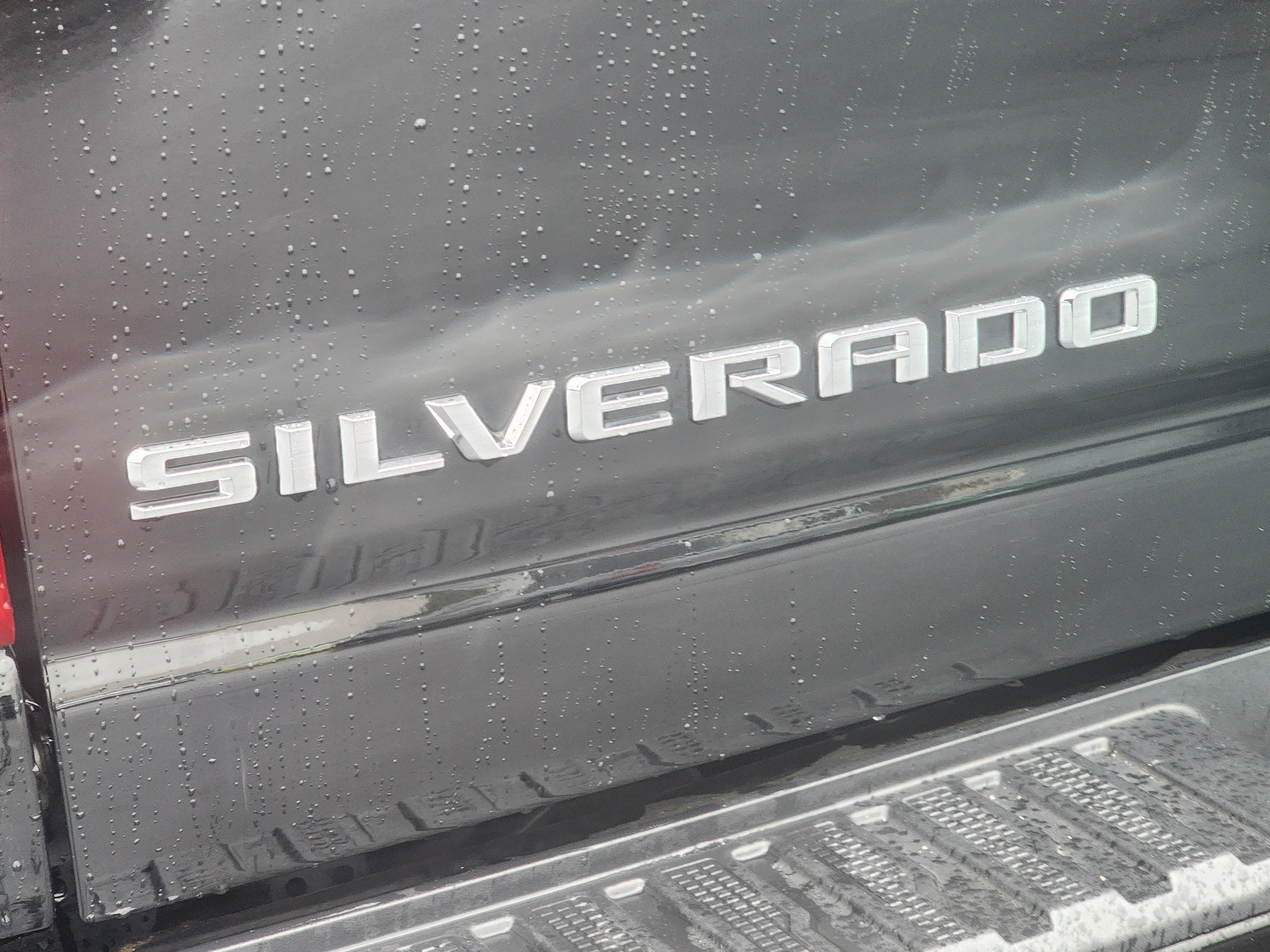 Used 2025 Chevrolet Silverado 2500 Custom w/ Custom Convenience Package image 12