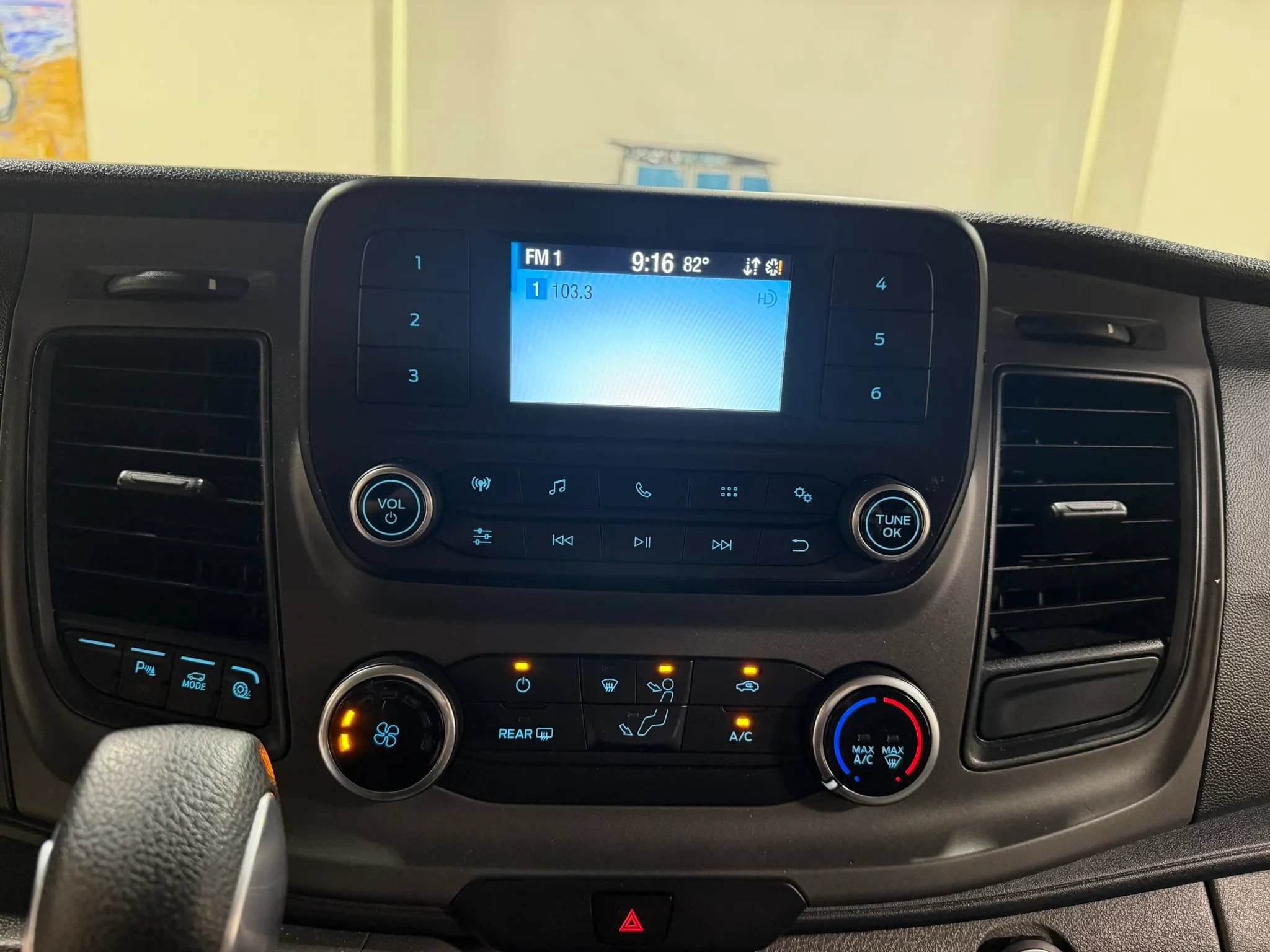 Used 2020 Ford Transit 350 XLT RWD image 36