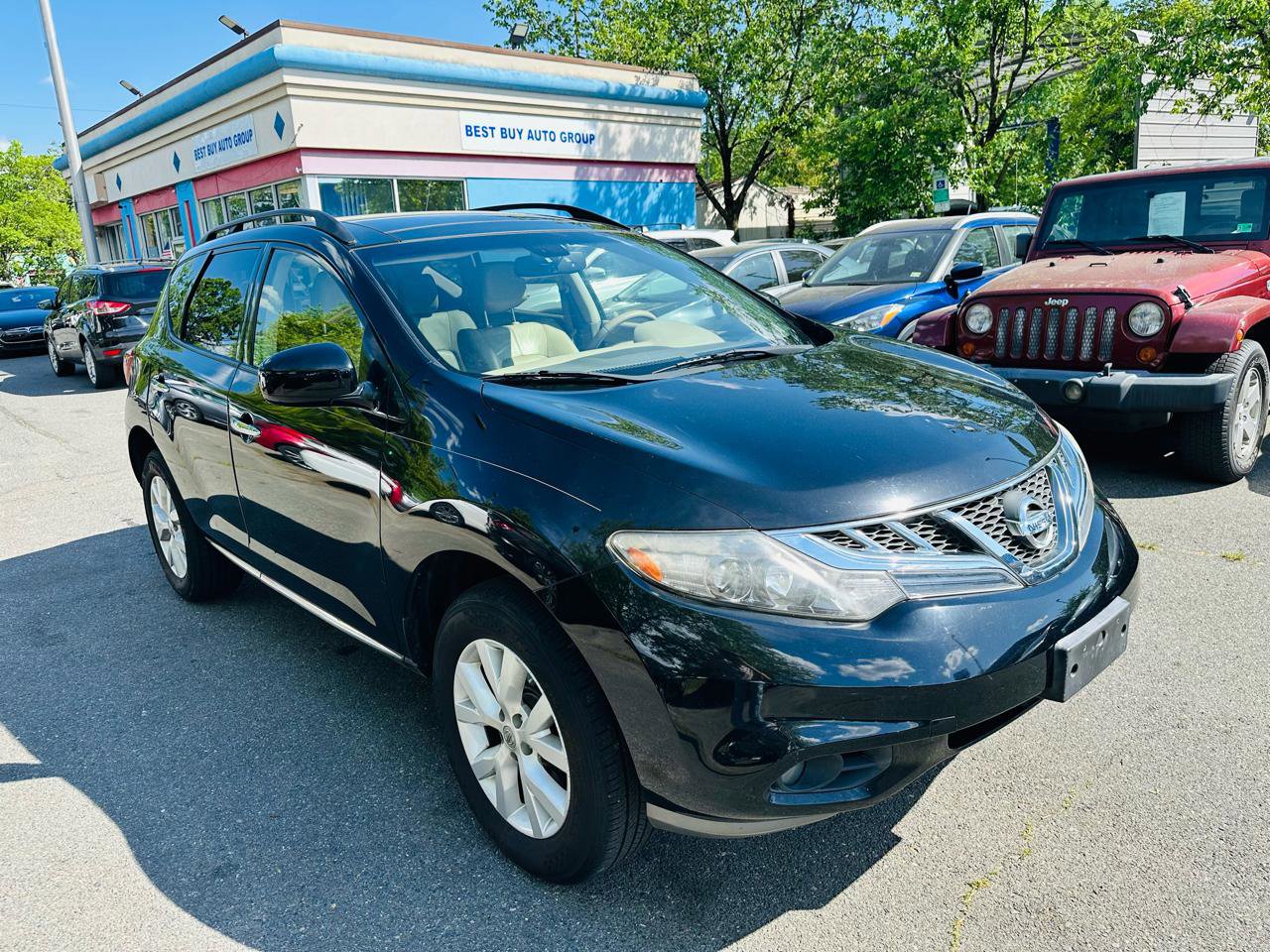 Used 2014 Nissan Murano SL w/ Navigation Package AWD/4WD image 5