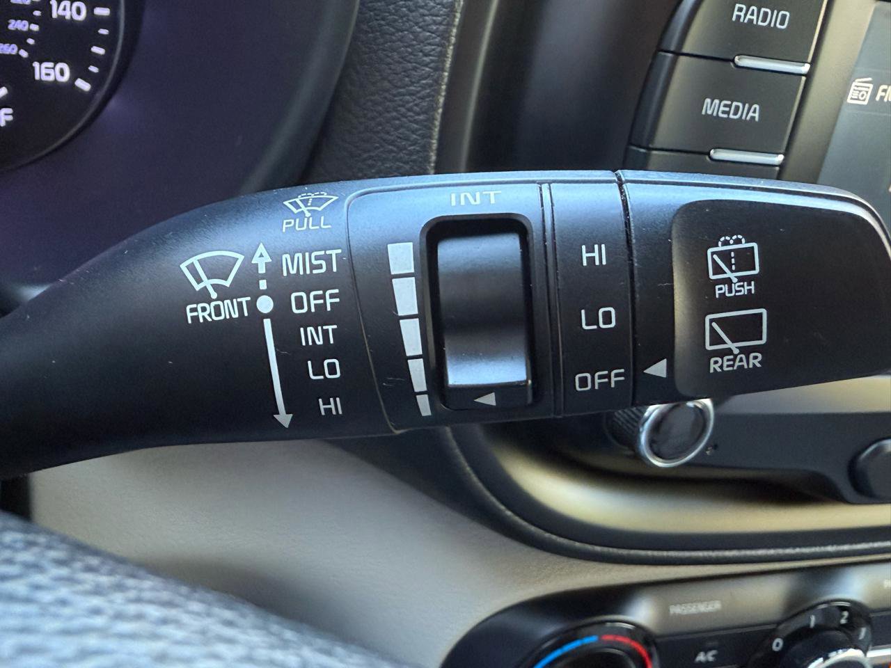 Used 2021 Kia Soul LX FWD image 20