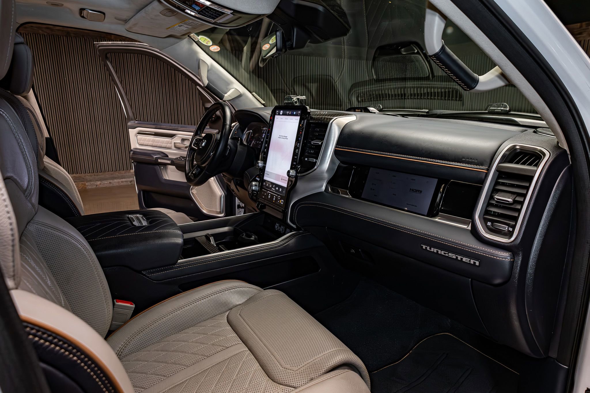 Used 2025 RAM 1500 Tungsten image 13