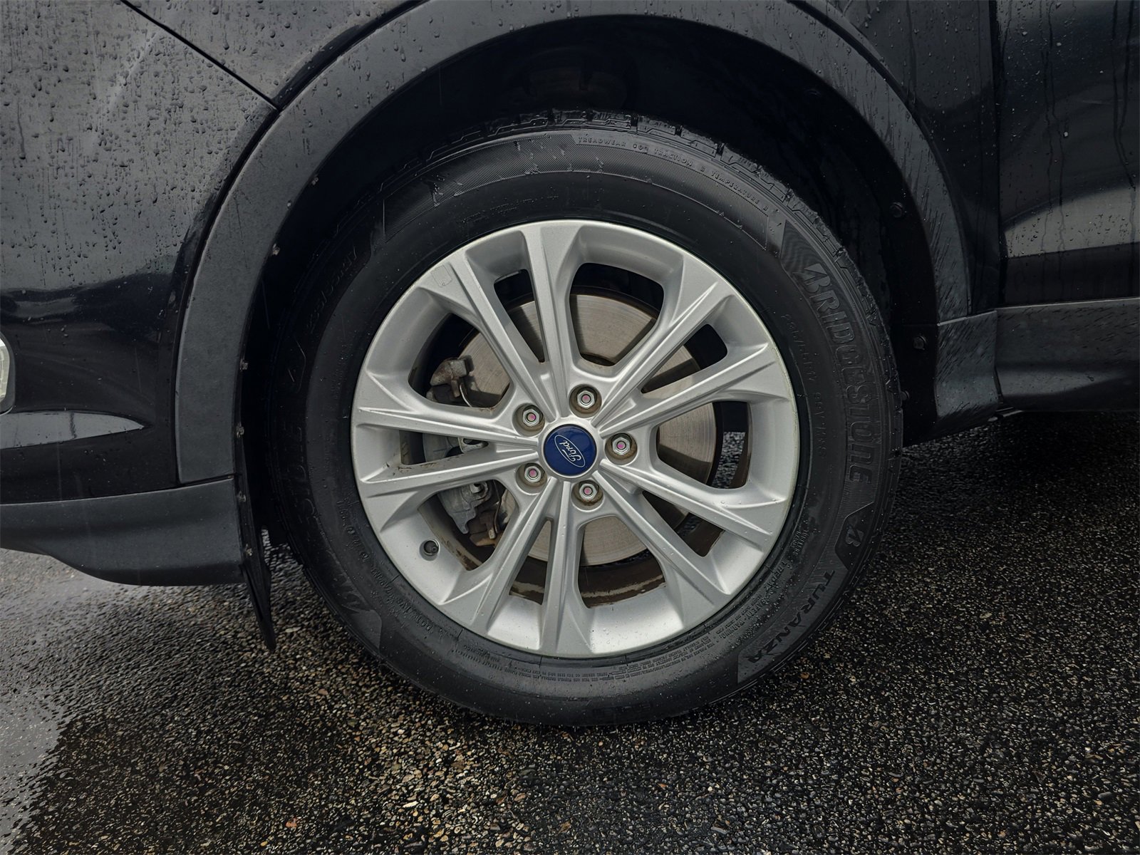 Used 2017 Ford Escape SE image 25