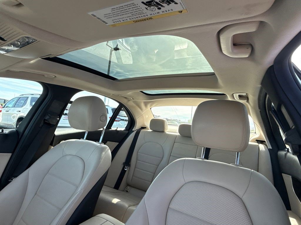 Used 2016 Mercedes-Benz C 300 4MATIC Sedan image 19