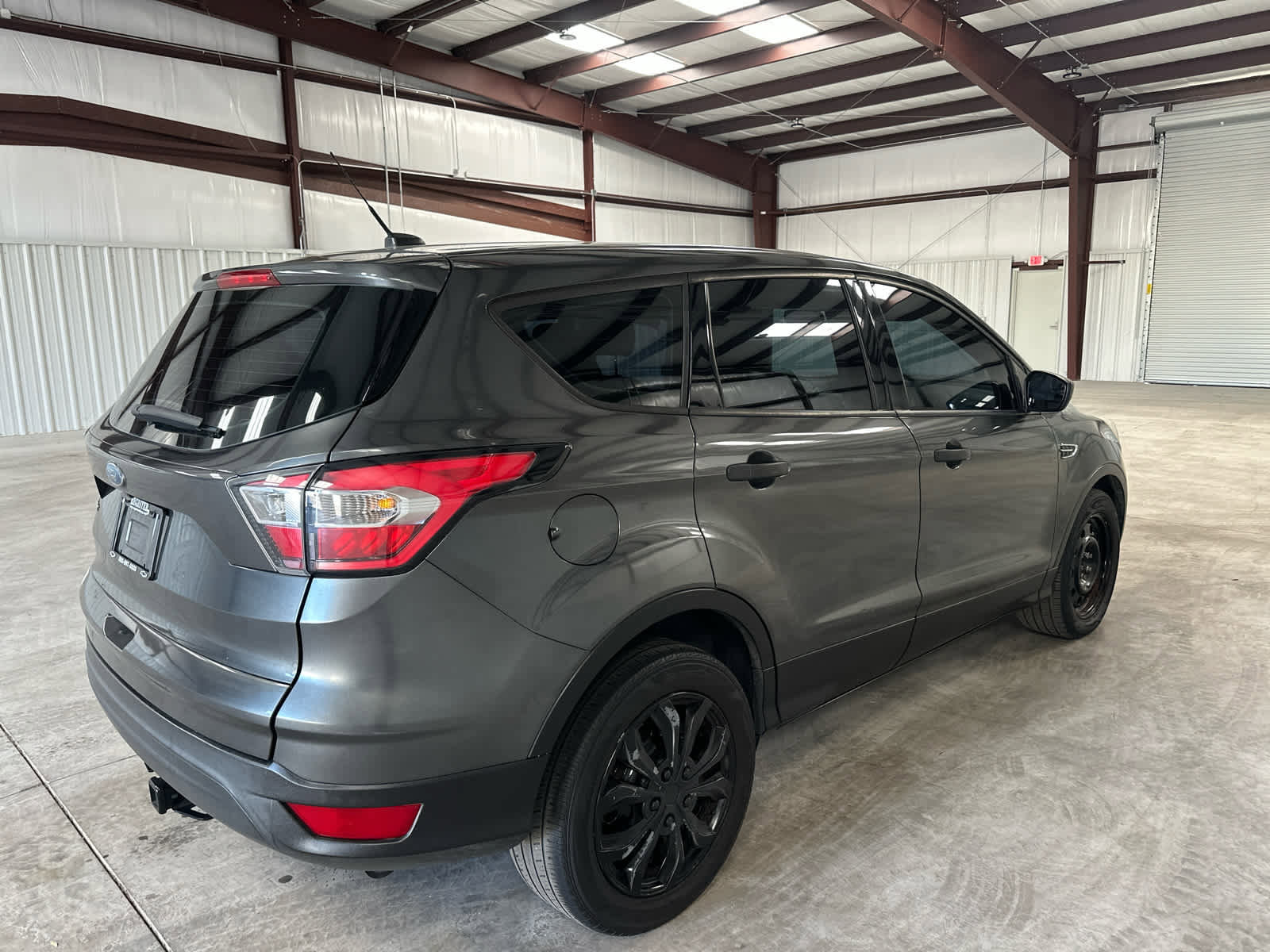Used 2017 Ford Escape S image 5