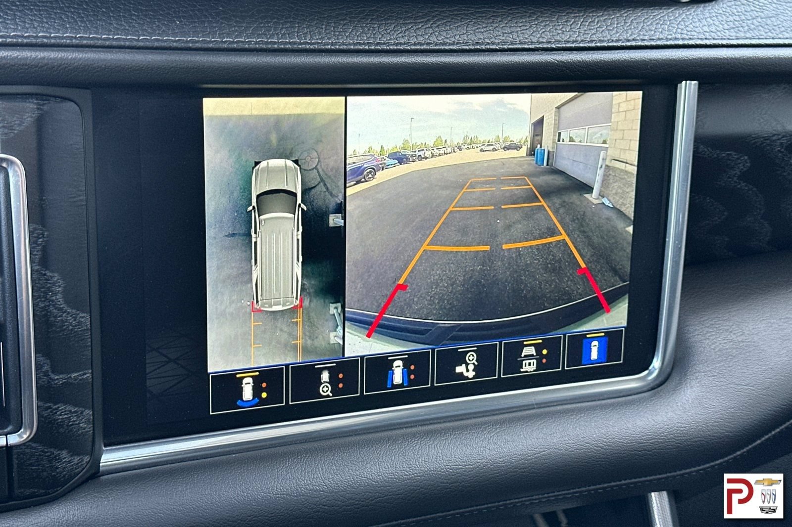 Certified 2024 GMC Yukon XL Denali AWD/4WD image 24