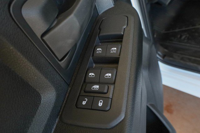 New 2025 RAM 5500 Tradesman w/ Chrome Appearance Group image 24