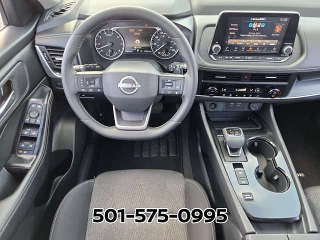 Used 2026 Nissan Rogue SV FWD image 13