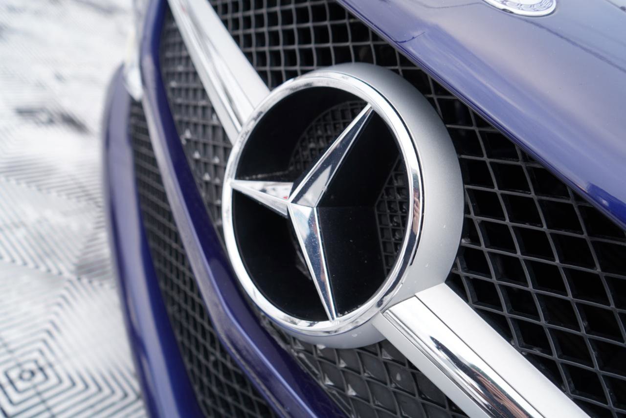 Used 2015 Mercedes-Benz SLK 250 image 28