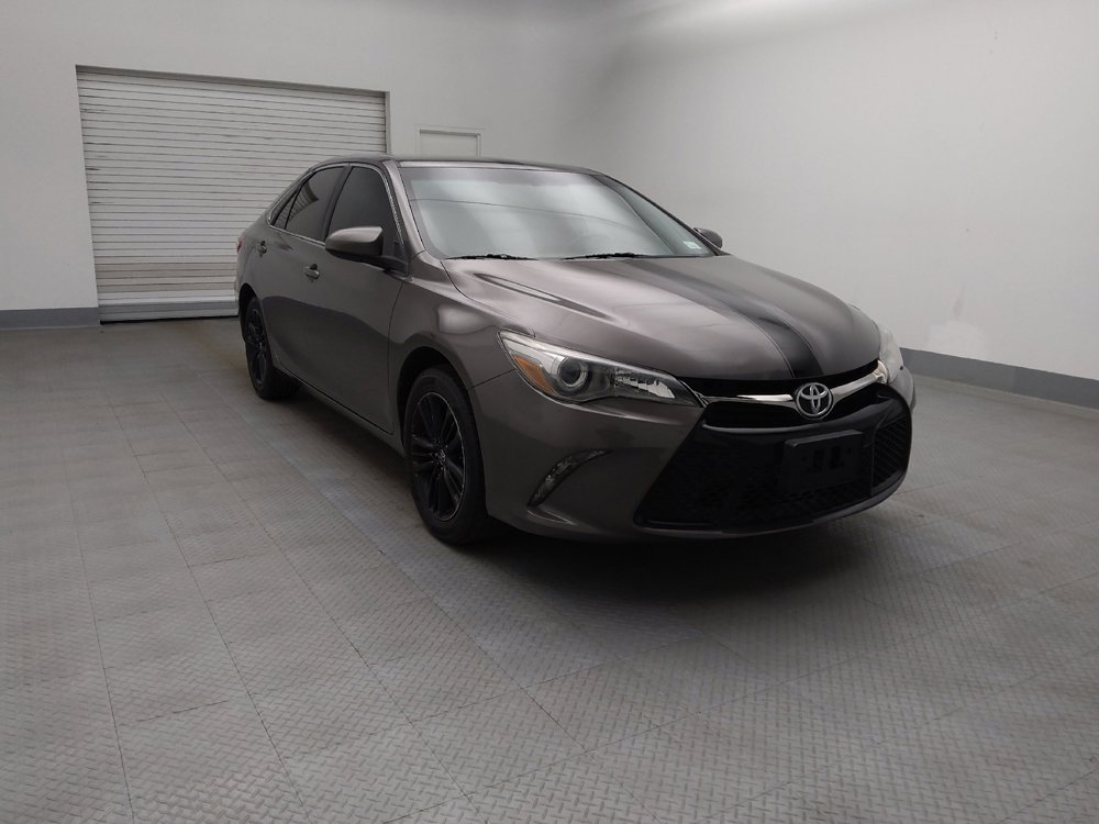 Used 2017 Toyota Camry SE FWD image 13