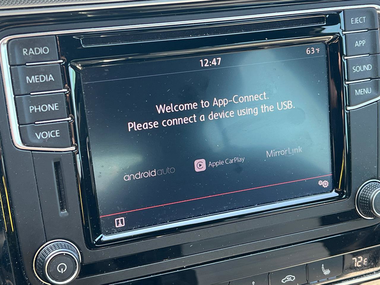 Used 2018 Volkswagen Passat 3.6 FWD image 24