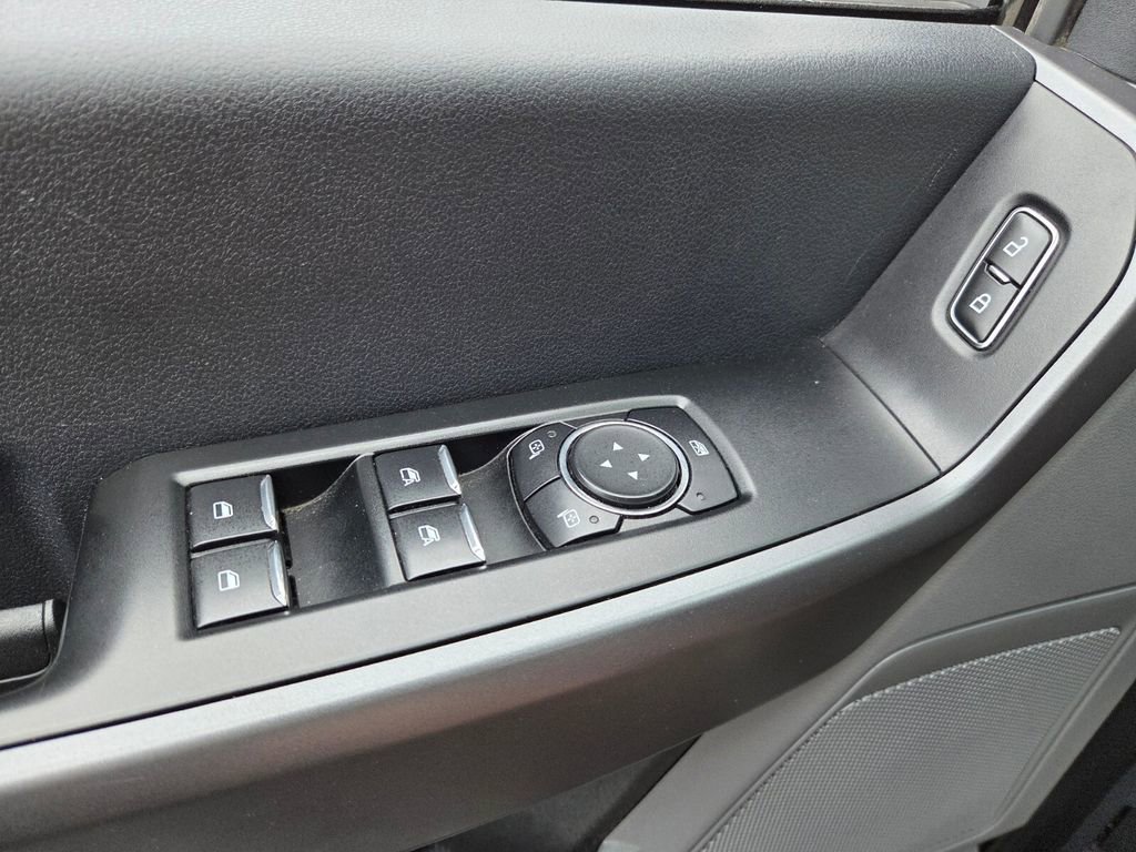 Used 2025 Ford F250 XLT image 25