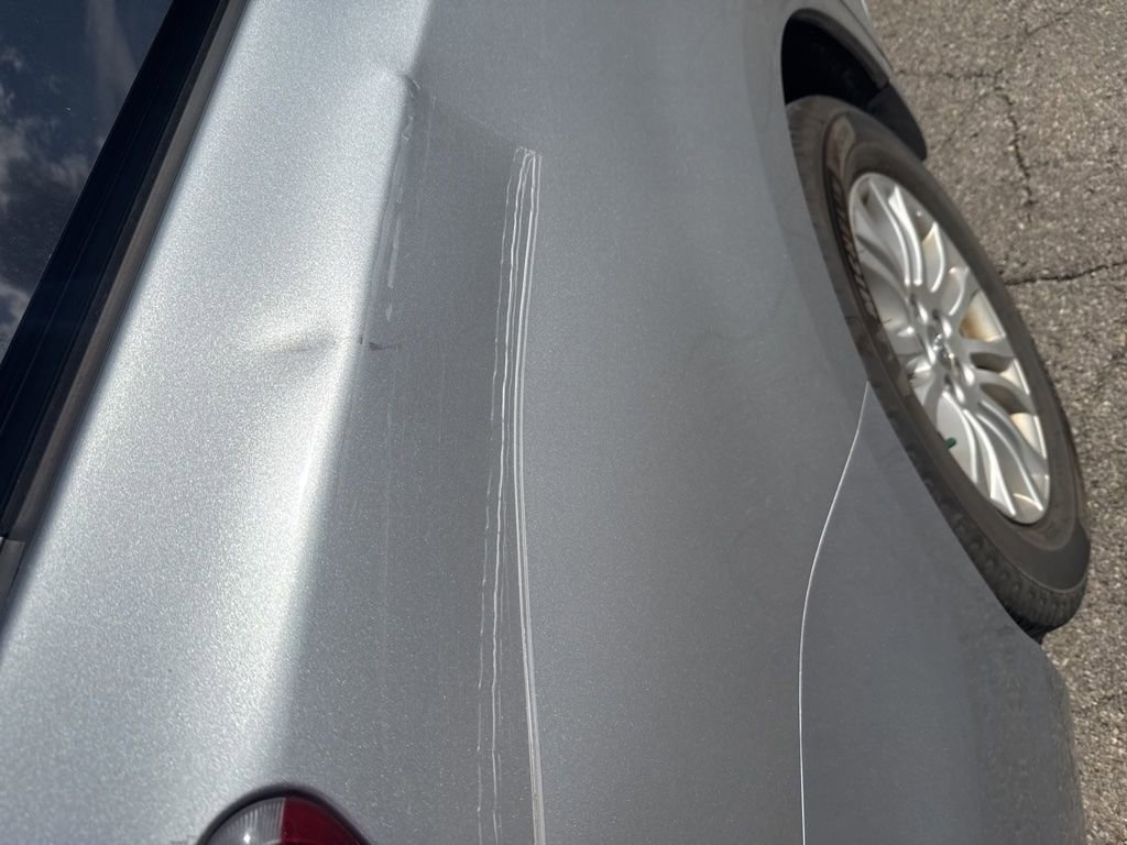 Used 2017 Toyota Sienna XLE image 4