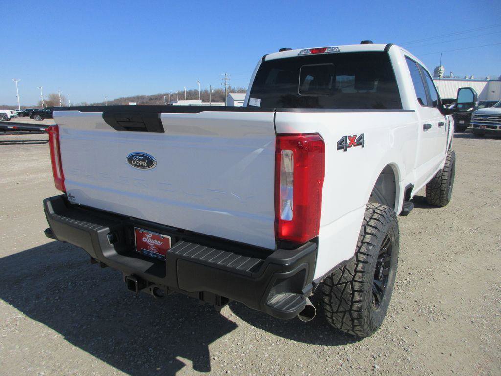 New 2026 Ford F250 XL w/ XL Off-Road Package image 5