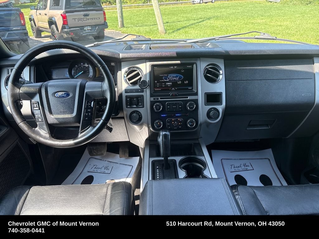 Used 2015 Ford Expedition EL XLT w/ Equipment Group 202A AWD/4WD image 16