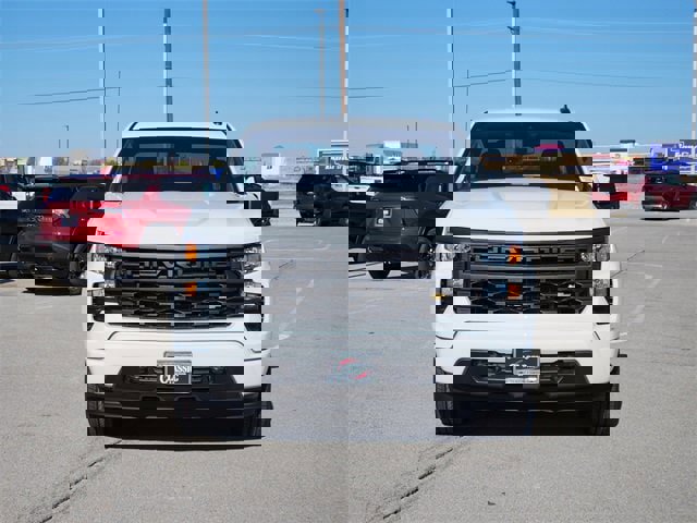 New 2026 Chevrolet Silverado 1500 Custom video 2