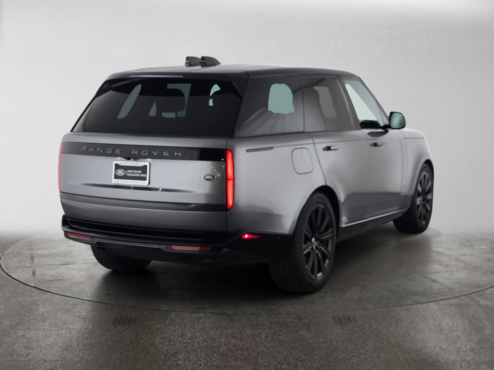 Used 2023 Land Rover Range Rover SE AWD/4WD image 5