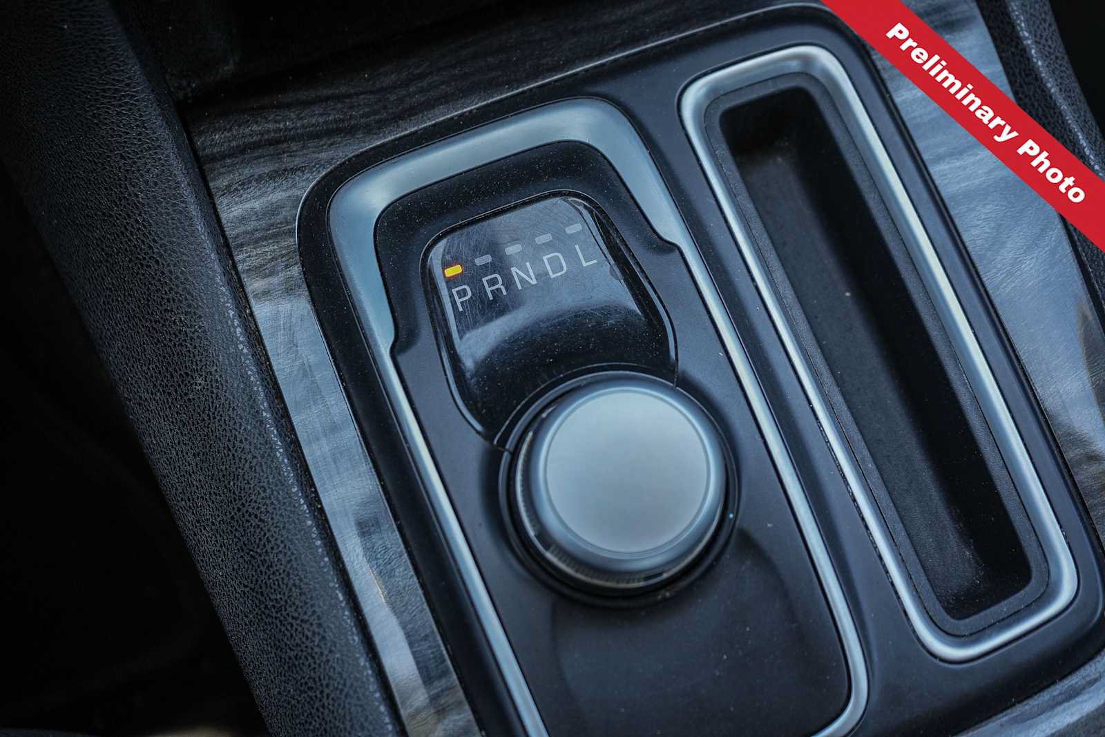 Used 2016 Chrysler 300 Limited RWD image 17