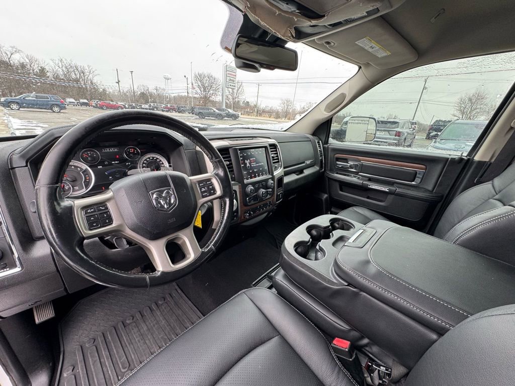Used 2018 RAM 1500 Laramie image 17