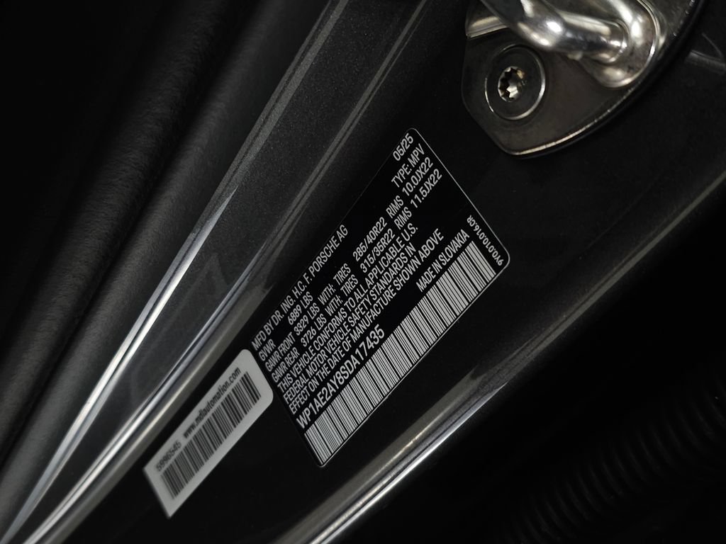 Used 2025 Porsche Cayenne E-Hybrid AWD/4WD image 44