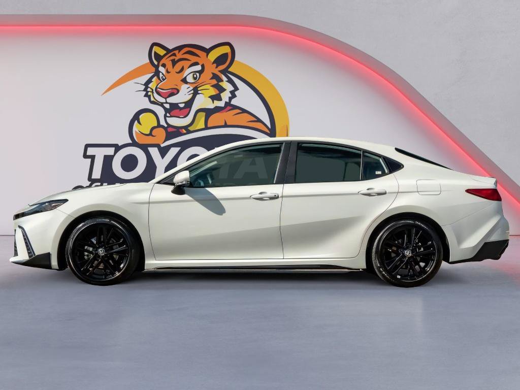 Certified 2026 Toyota Camry SE FWD image 9