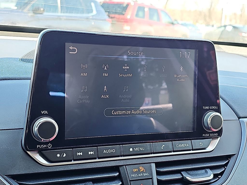 Used 2024 Nissan Altima 2.5 SR image 25