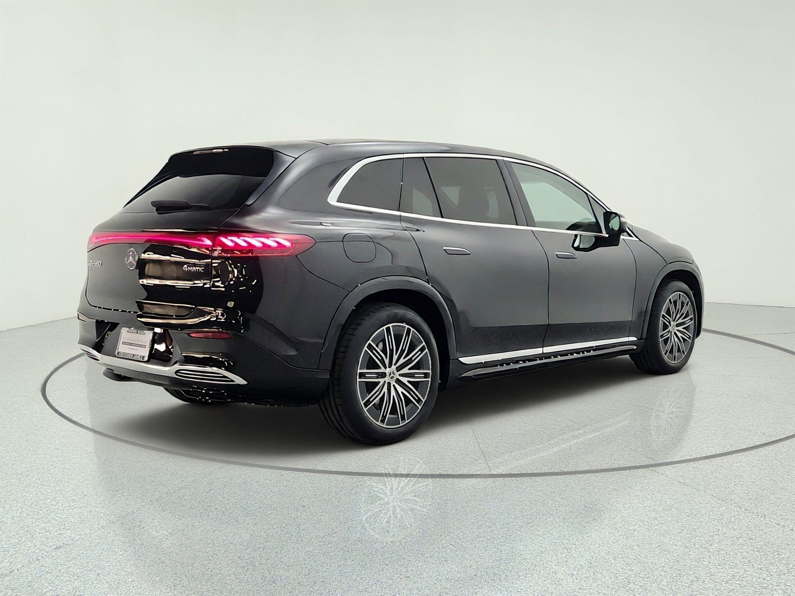 Used 2023 Mercedes-Benz EQS 580 4MATIC SUV image 5