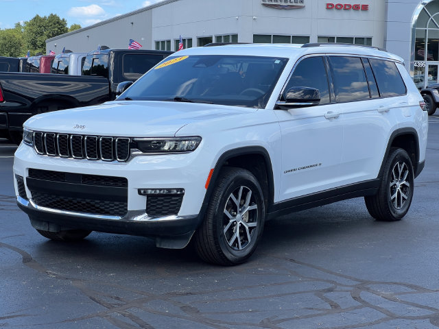 Used 2023 Jeep Grand Cherokee L Limited AWD/4WD image 51