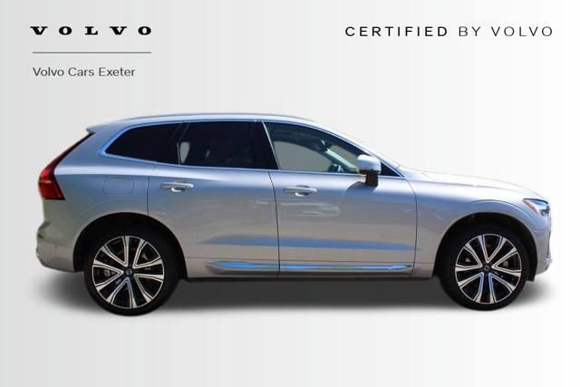 Certified 2023 Volvo XC60 B5 Ultimate AWD/4WD image 11