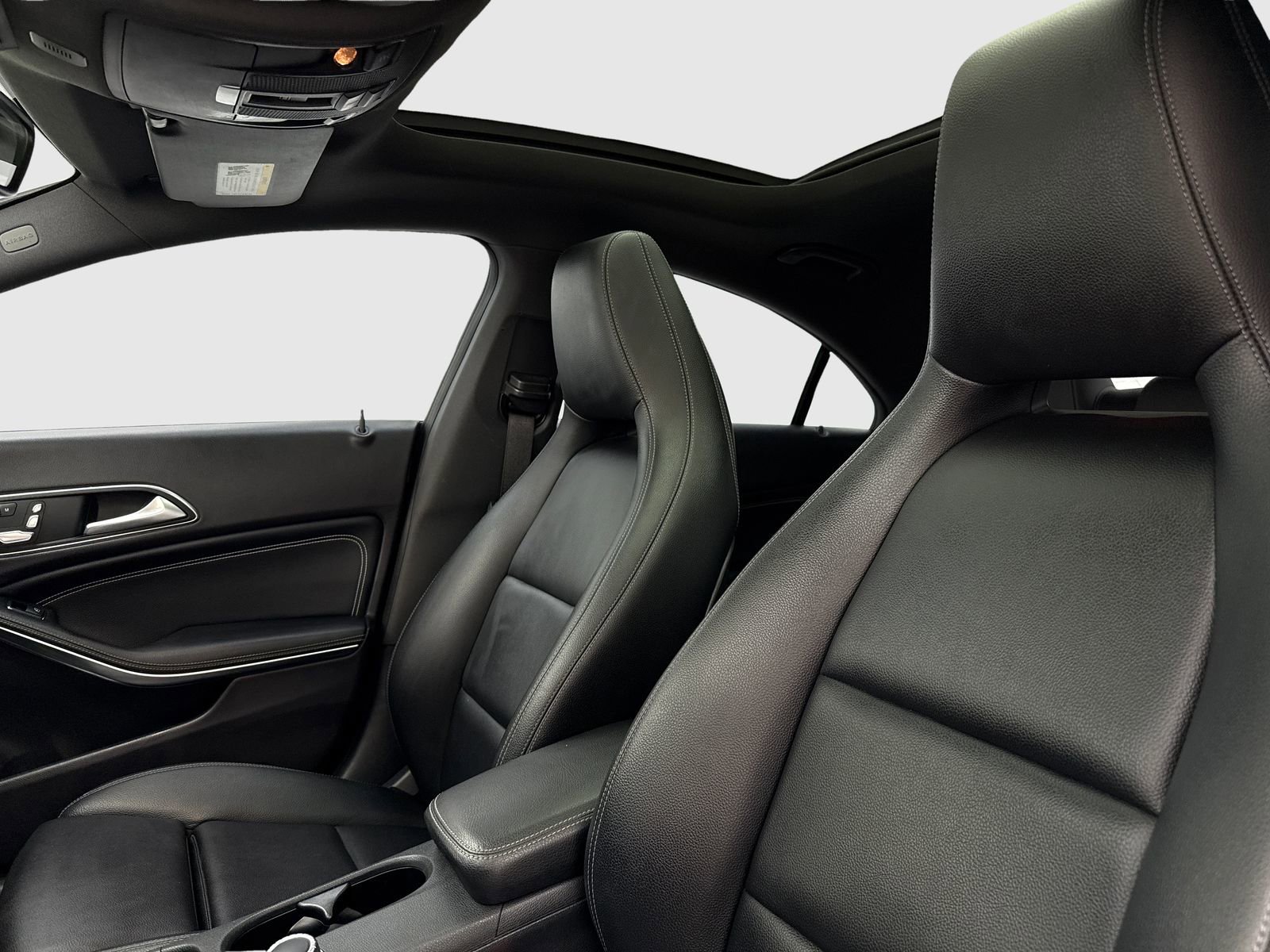 Used 2018 Mercedes-Benz CLA 250 image 15