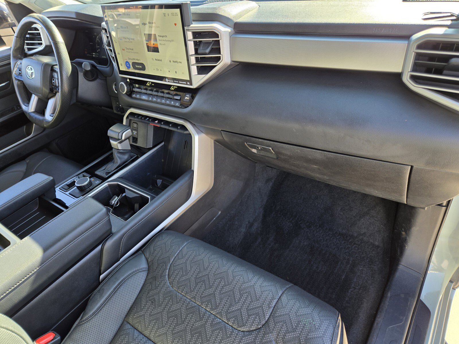 Used 2024 Toyota Tundra Limited image 16