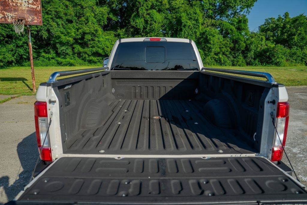 Used 2017 Ford F350 King Ranch w/ Chrome Package AWD/4WD image 11