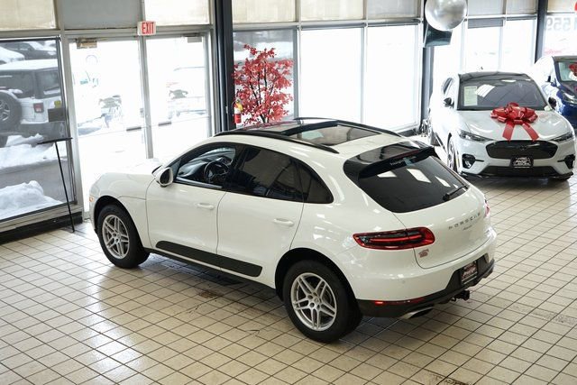 Used 2018 Porsche Macan image 63