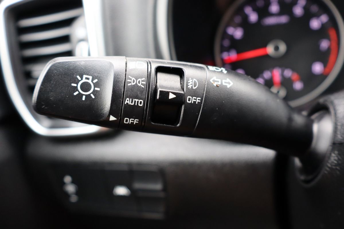Used 2022 Kia Sportage LX image 31