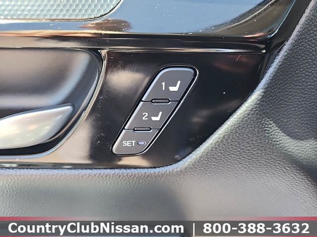 Used 2025 Honda CR-V EX-L image 13