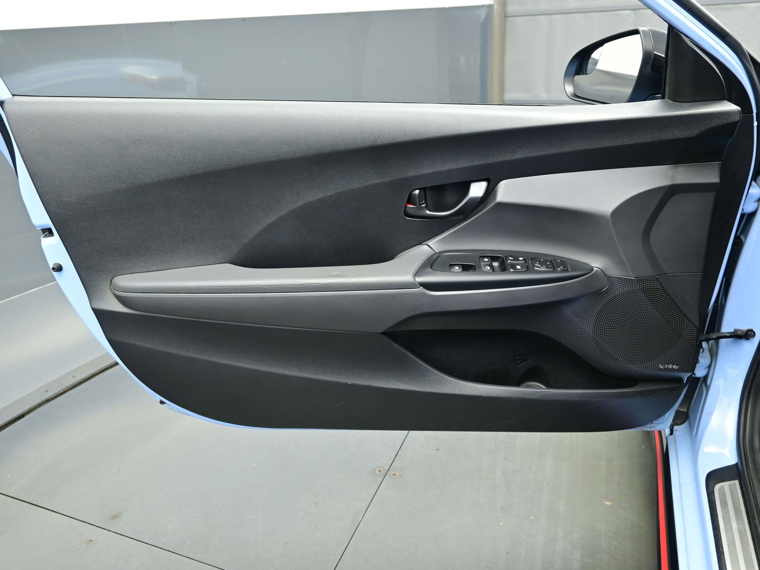 Used 2019 Hyundai Veloster N N w/ Performance Package FWD image 9