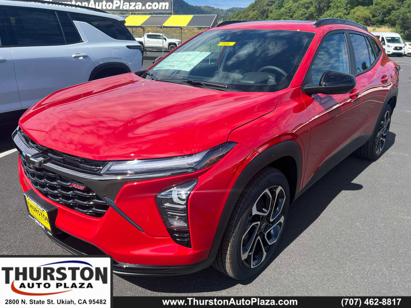 New 2026 Chevrolet Trax RS w/ Sunroof Package FWD image 1