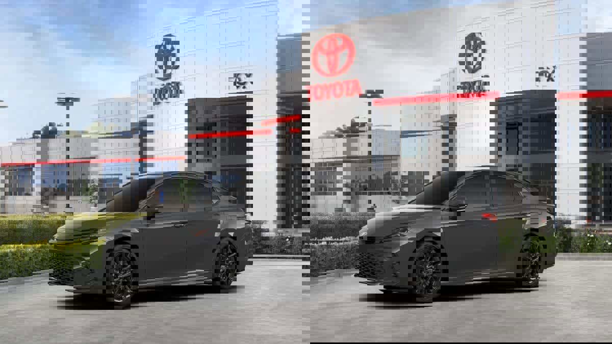 New 2026 Toyota Camry SE FWD image 2