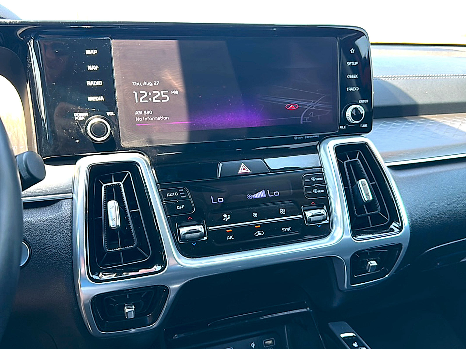 Used 2022 Kia Sorento SX FWD image 33