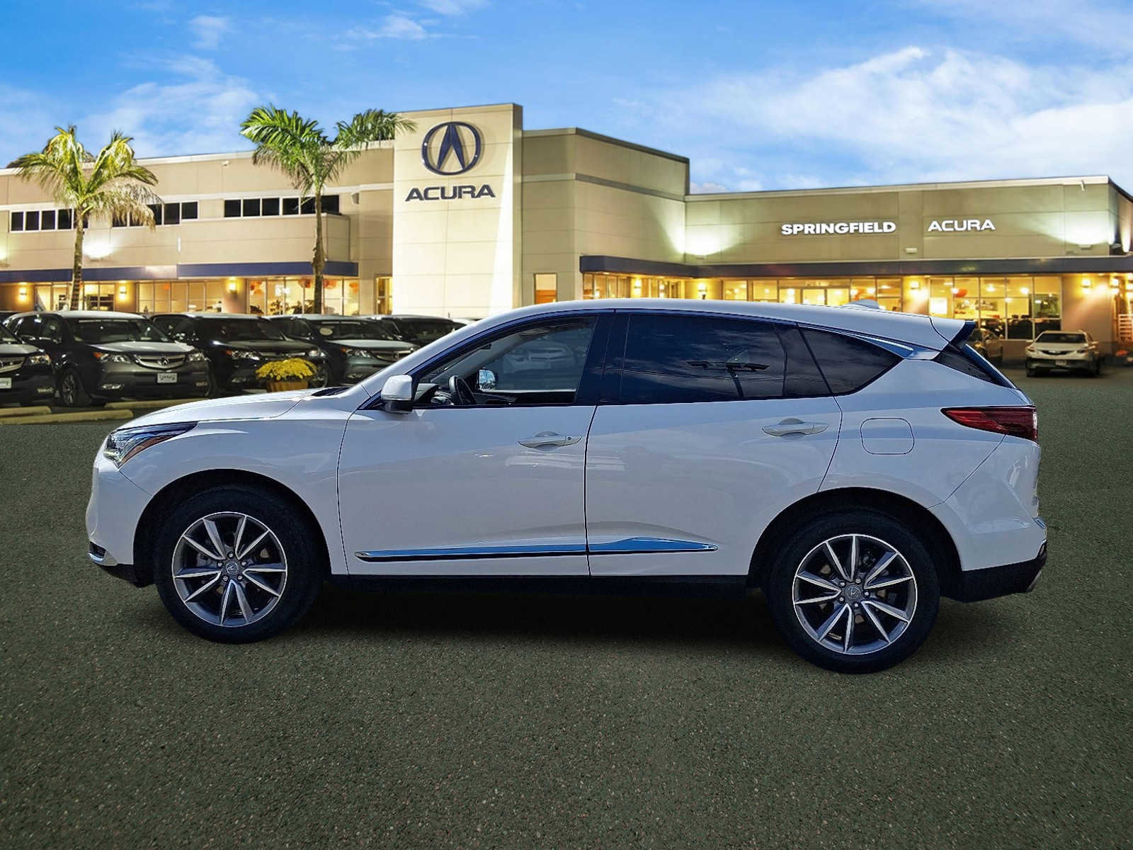 Used 2024 Acura RDX SH-AWD w/ Technology Package image 4