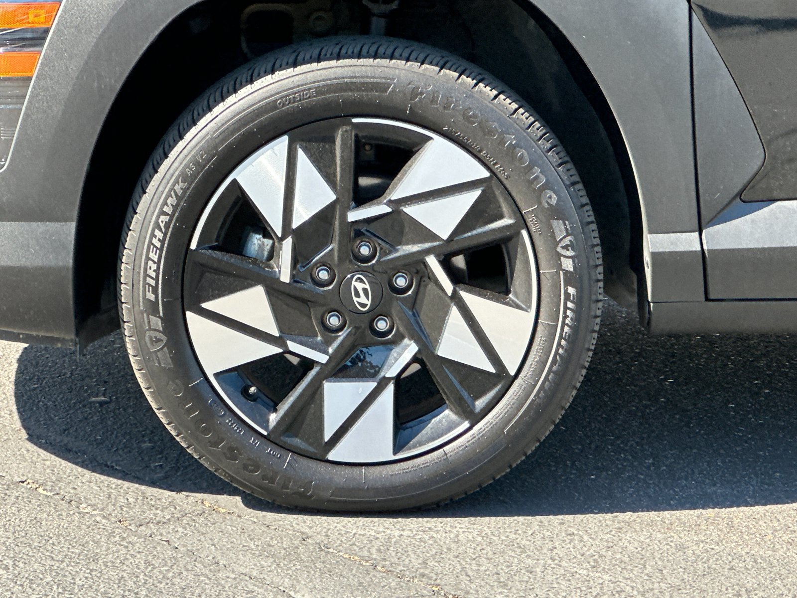 Used 2024 Hyundai Kona SEL AWD/4WD image 22