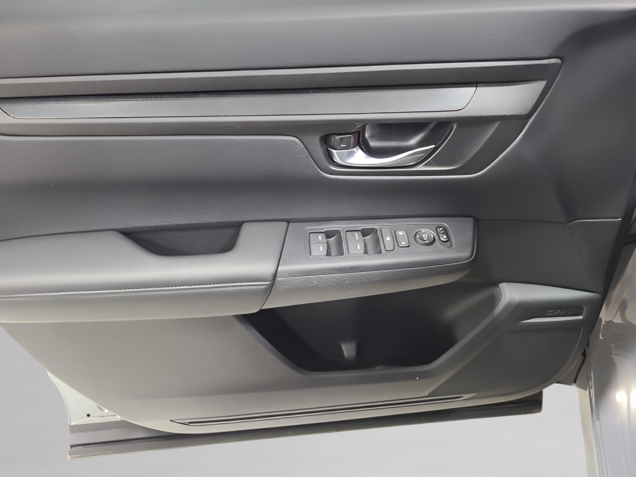 Used 2026 Honda CR-V LX image 19
