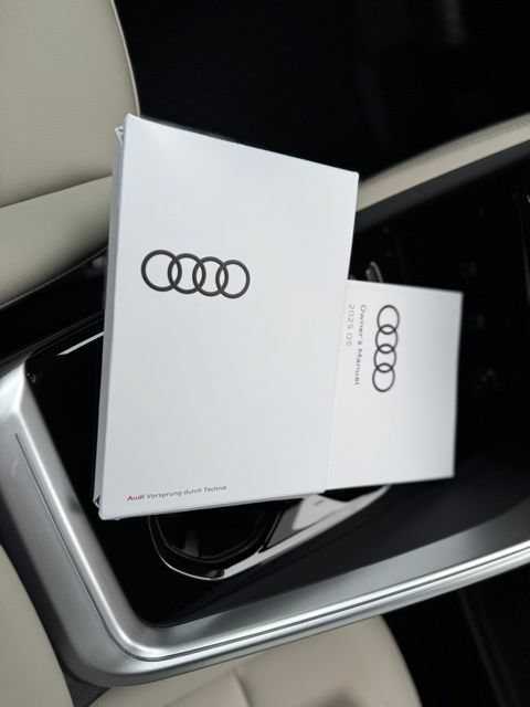 Certified 2025 Audi Q5 Premium w/ Convenience Package AWD/4WD image 16