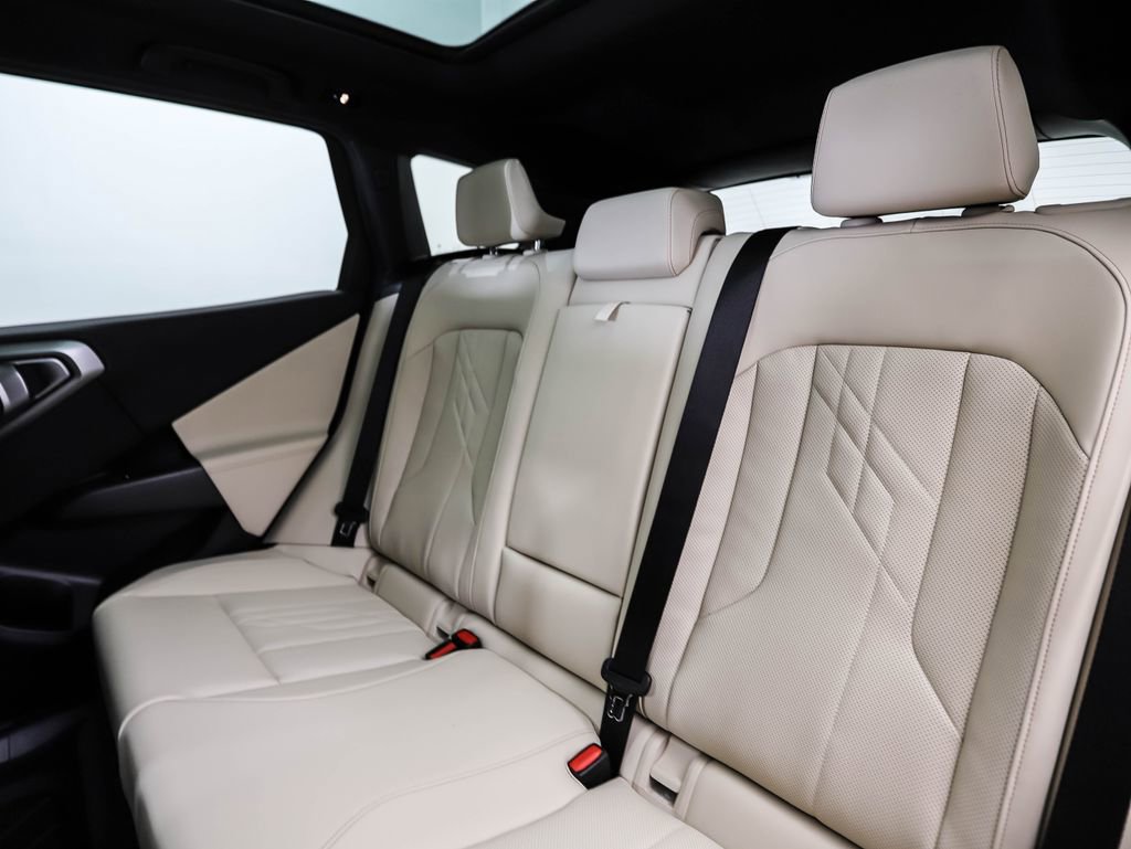 Used 2026 BMW X3 xDrive30 w/ Convenience Package image 24