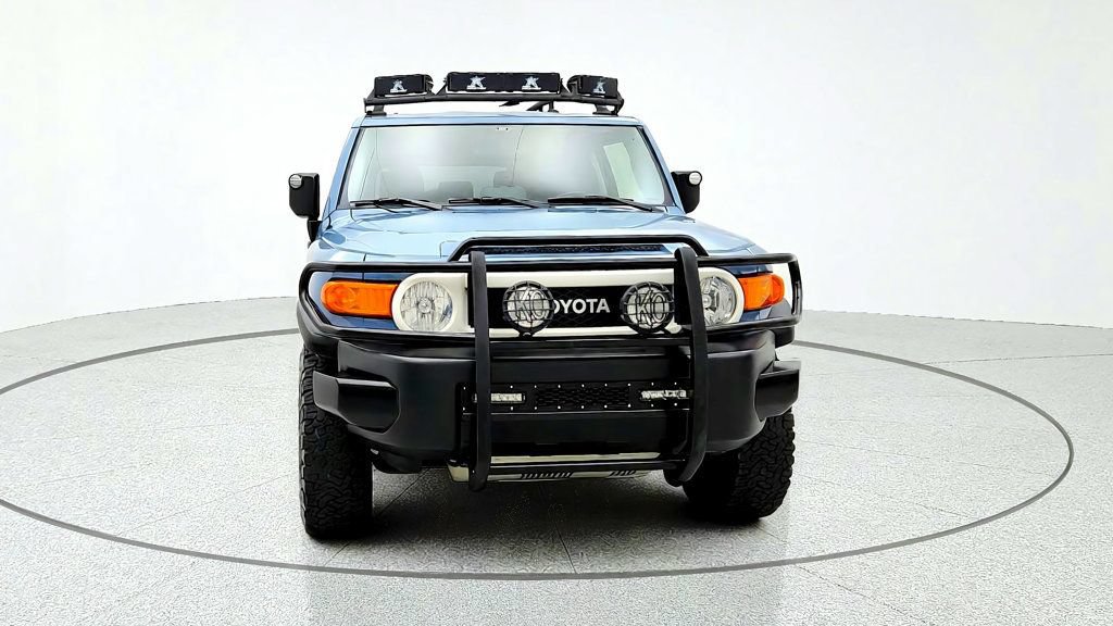 Used 2014 Toyota FJ Cruiser 4WD w/ Trail Teams Ultimate Edition image 2
