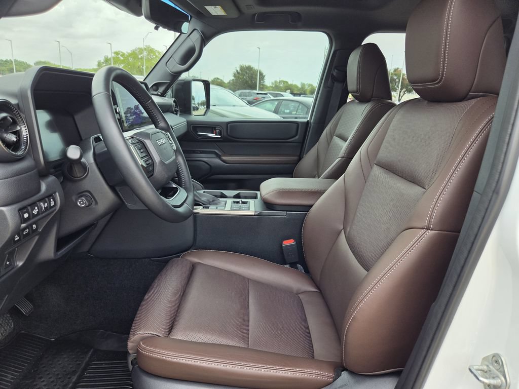 Used 2026 Toyota Land Cruiser w/ Premium Package AWD/4WD image 22