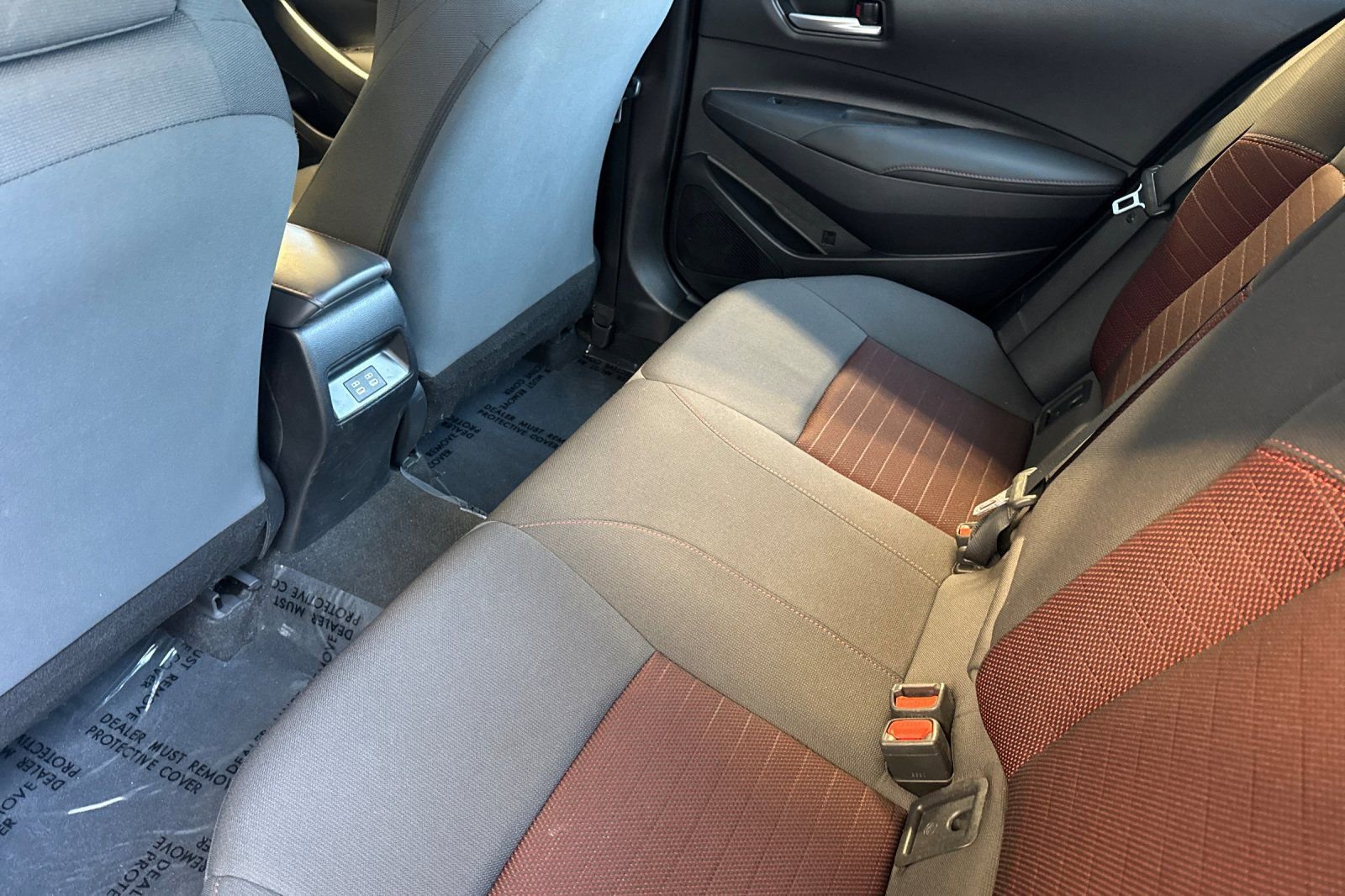 Used 2023 Toyota Corolla SE FWD image 16