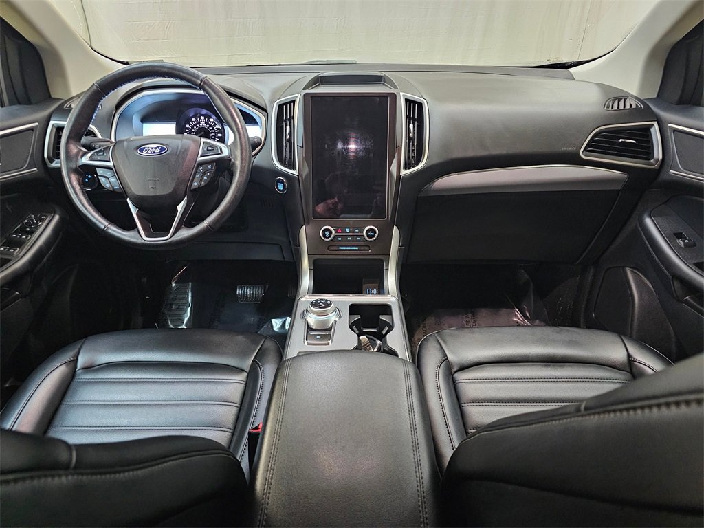 Used 2021 Ford Edge SEL w/ Cargo Accessory Package image 18